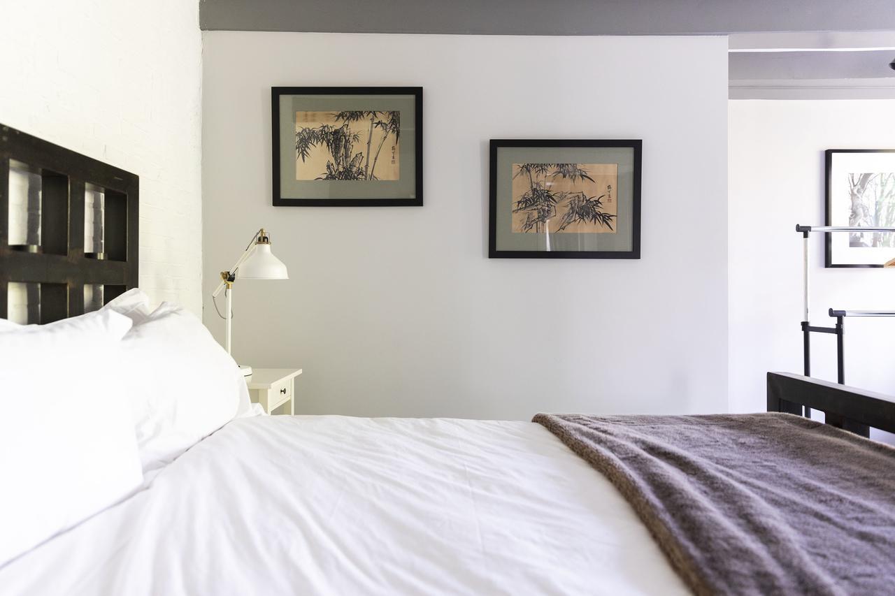 Former Rembrandt Workshop Two Bedroom B&B Amsterdam Bagian luar foto